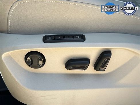 Used 2025 Volkswagen Atlas SEL Premium R-Line image 25