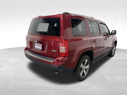 Used 2017 Jeep Patriot High Altitude FWD image 7