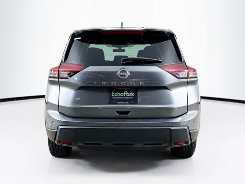 Used 2025 Nissan Rogue SV FWD image 7