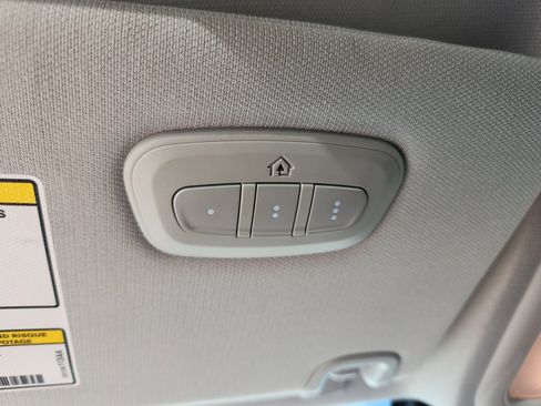 Used 2023 Jeep Cherokee Altitude Lux image 20