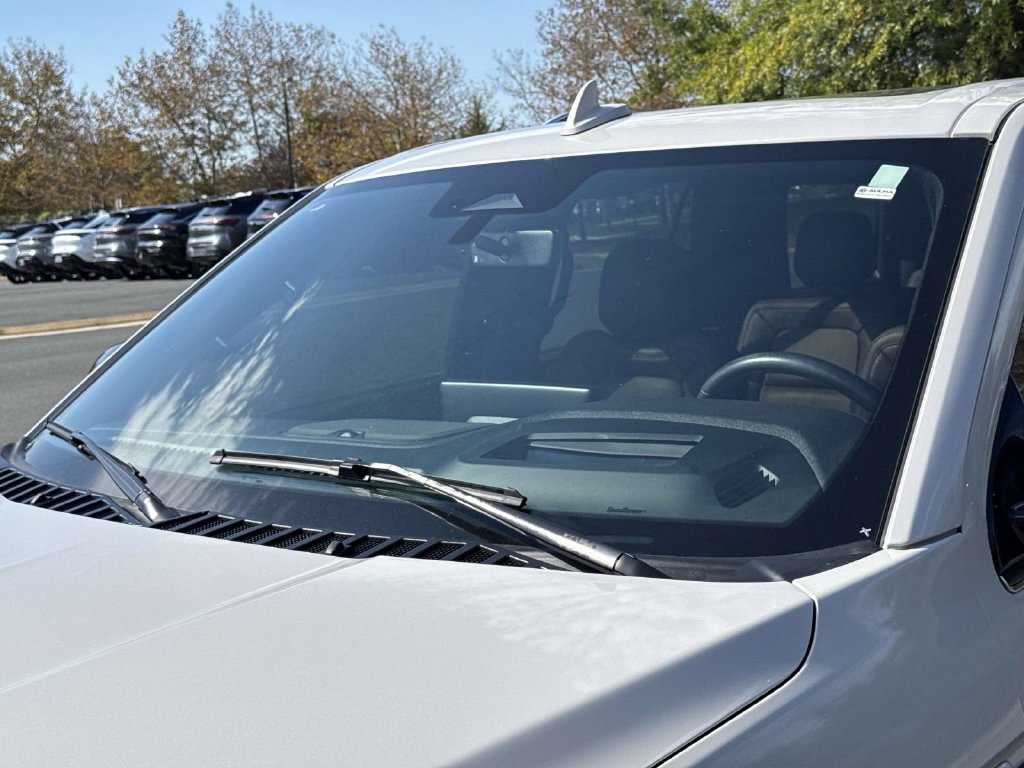 Used 2024 Lincoln Navigator Reserve AWD/4WD image 12