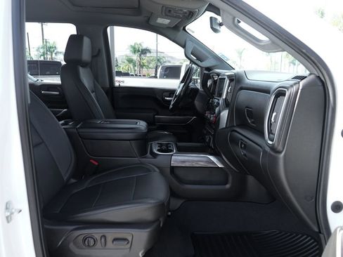 Used 2022 Chevrolet Silverado 2500 LTZ w/ LTZ Plus Package AWD/4WD image 44