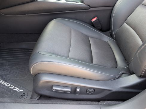 Used 2022 Honda Accord Sport image 10