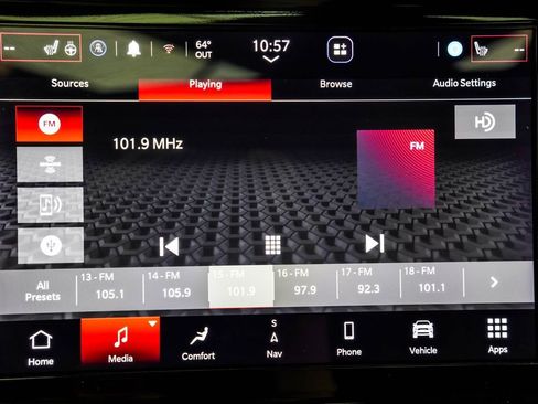 Used 2025 Dodge Durango GT AWD/4WD image 32