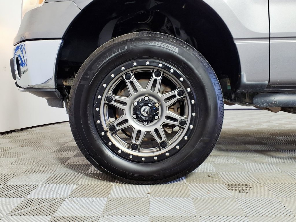 Used 2013 Ford F150 XLT w/ XLT Chrome Pkg AWD/4WD image 8