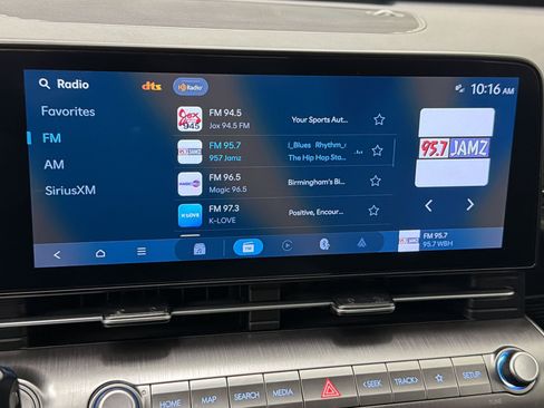 Used 2024 Hyundai Kona SEL FWD image 21