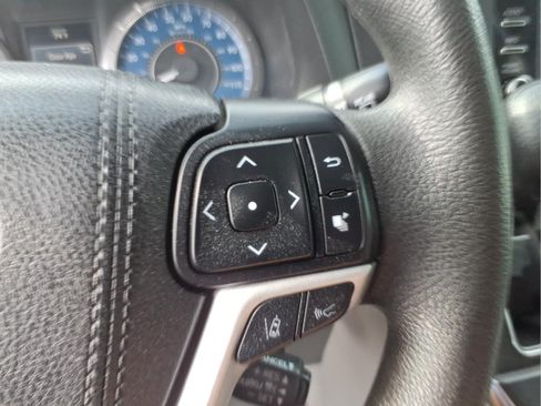 Used 2018 Toyota Sienna LE FWD image 15