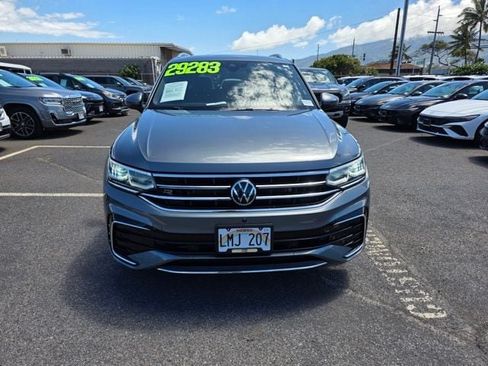 Used 2022 Volkswagen Tiguan SEL R-Line AWD/4WD image 2
