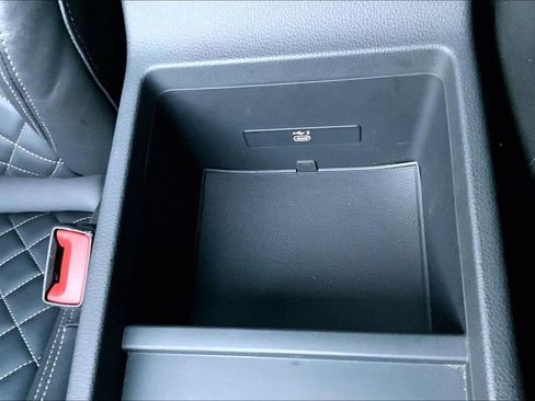 Used 2023 Audi SQ5 Premium Plus w/ Premium Plus Package image 16