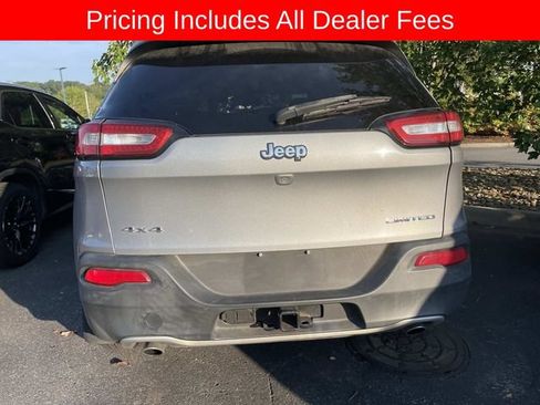 Used 2014 Jeep Cherokee Limited w/ Trailer Tow Group AWD/4WD image 6