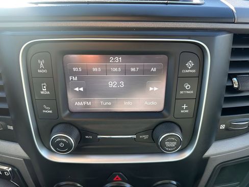 Used 2022 RAM 1500 Tradesman w/ Chrome Appearance Group image 16