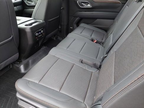 Used 2024 Chevrolet Suburban High Country image 44