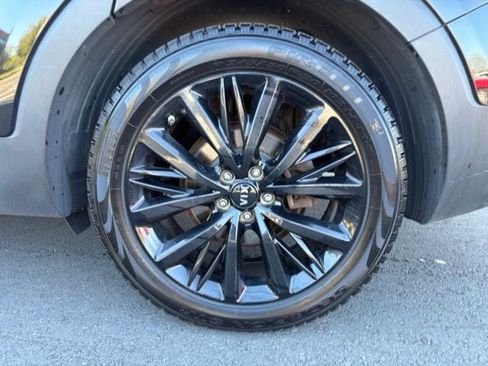 Used 2021 Kia Telluride SX w/ Towing Package AWD/4WD image 32