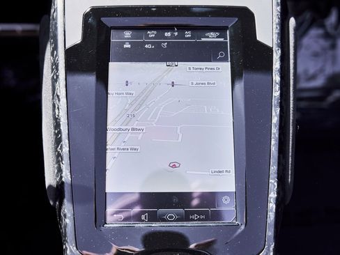 Used 2024 Lamborghini Huracan EVO image 63