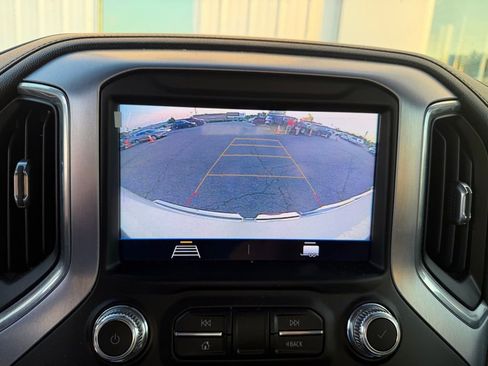 Used 2019 GMC Sierra 1500 SLE w/ SLE Value Package AWD/4WD image 8