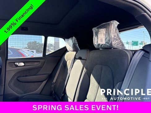 New 2026 Volvo XC40 B5 Ultra AWD/4WD image 34