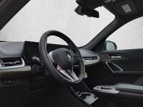 New 2026 BMW X1 xDrive28i w/ Convenience Package AWD/4WD image 3