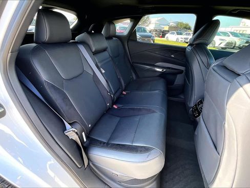 Used 2024 Lexus RX 500h F Sport image 19
