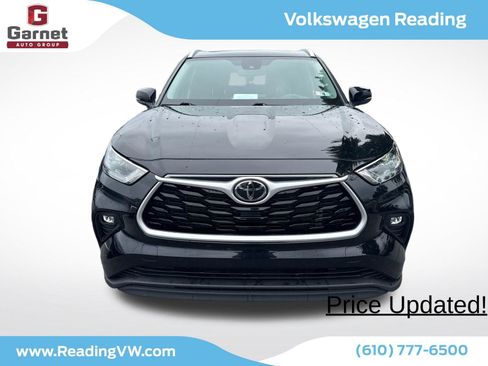 Used 2022 Toyota Highlander XLE AWD/4WD image 9