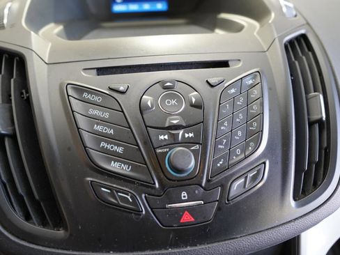 Used 2016 Ford Escape SE image 20