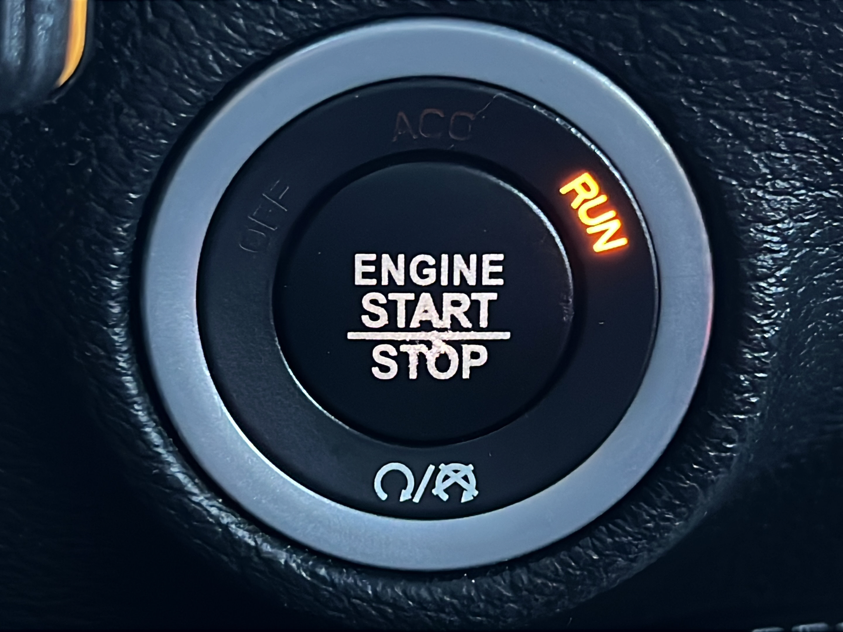 Used 2020 Dodge Challenger R/T RWD image 19