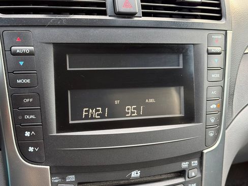 Used 2005 Acura TL image 23