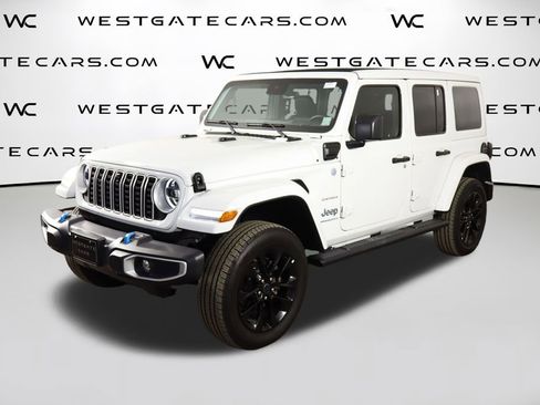 Used 2024 Jeep Wrangler Unlimited Sahara w/ Technology Group AWD/4WD image 1
