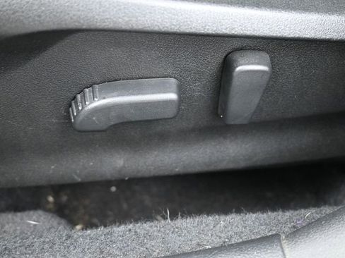 Used 2022 Subaru Crosstrek 2.5i Limited w/ Moonroof Package 1 image 12