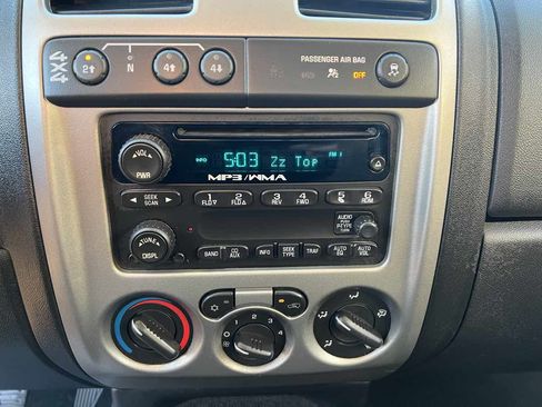 Used 2011 GMC Canyon SLE w/ LPO--Chrome Package image 6