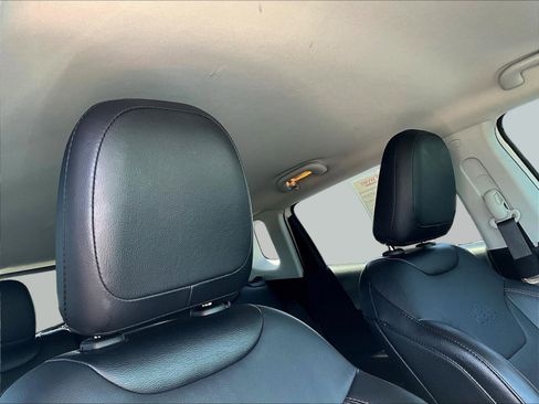 Used 2021 Jeep Compass Limited AWD/4WD image 27