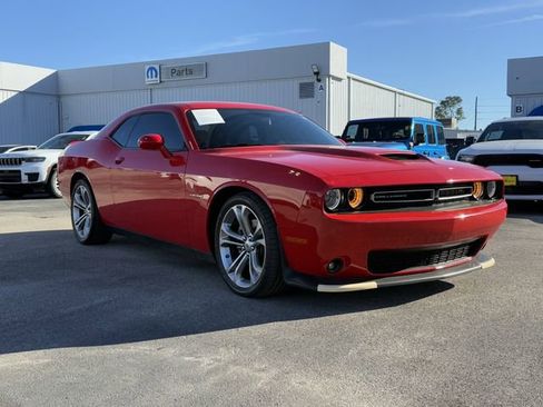 Used 2022 Dodge Challenger R/T image 2