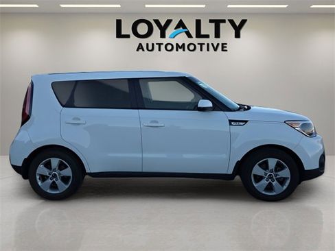 Used 2019 Kia Soul Base image 6