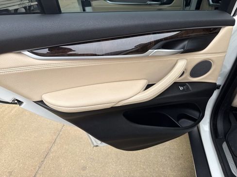 Used 2017 BMW X5 xDrive35i image 9