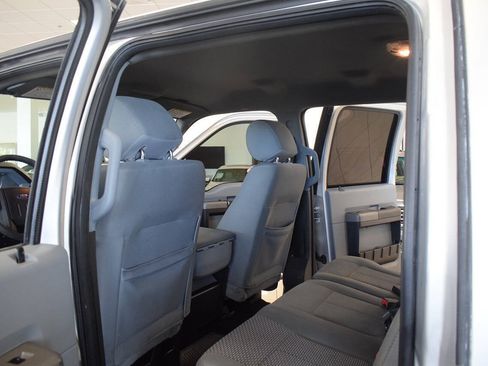 Used 2012 Ford F450 XLT w/ XLT Premium Pkg AWD/4WD image 34