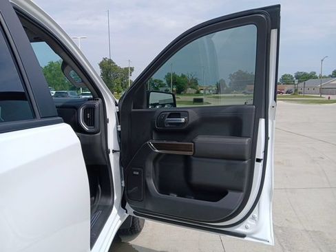 Certified 2021 Chevrolet Silverado 1500 RST w/ All Star Edition Plus AWD/4WD image 25