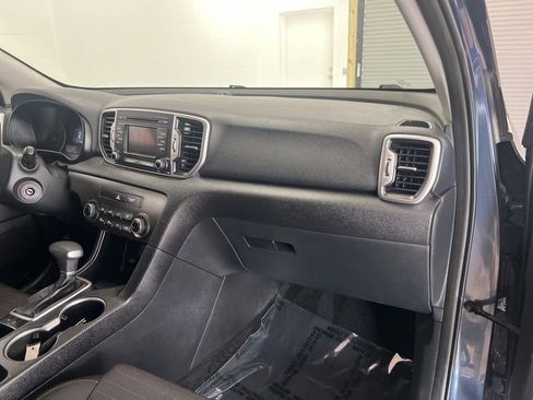Used 2018 Kia Sportage LX FWD image 13