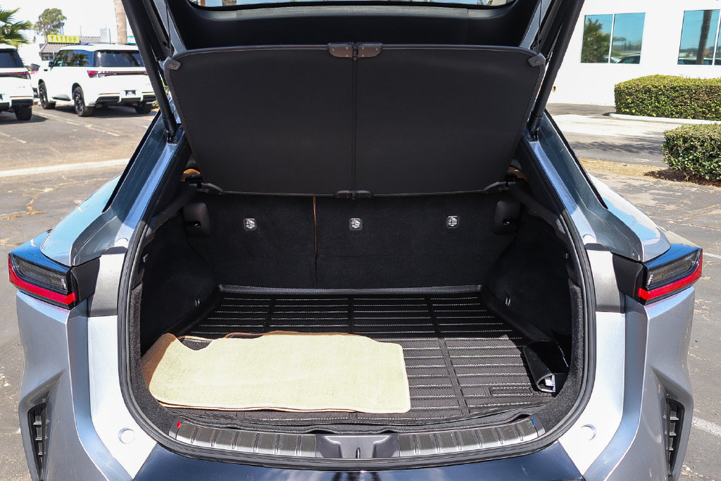 Used 2023 Lexus RZ 450e Premium w/ Cold Area Package AWD/4WD image 24