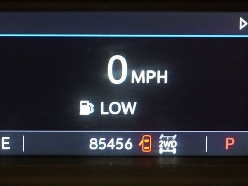Used 2019 Chevrolet Silverado 1500 RST w/ All-Star Edition AWD/4WD image 4