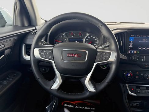 Used 2023 GMC Terrain SLT w/ Tech Package AWD/4WD image 27