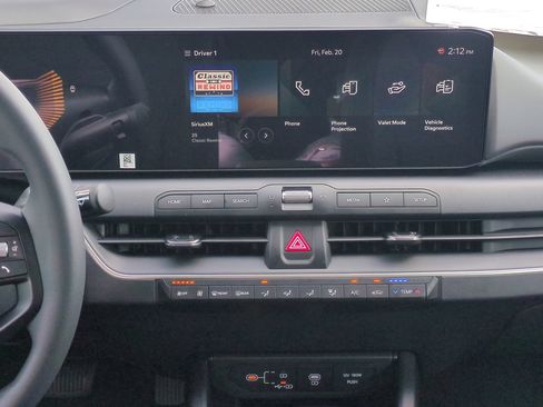 New 2026 Kia K4 FWD image 17