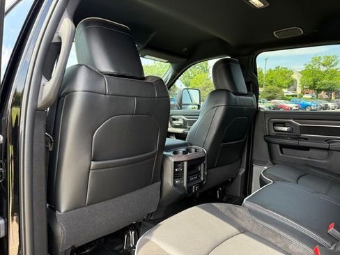 New 2026 RAM 4500 4x4 Crew Cab DRW w/ Laramie Trim Package image 27