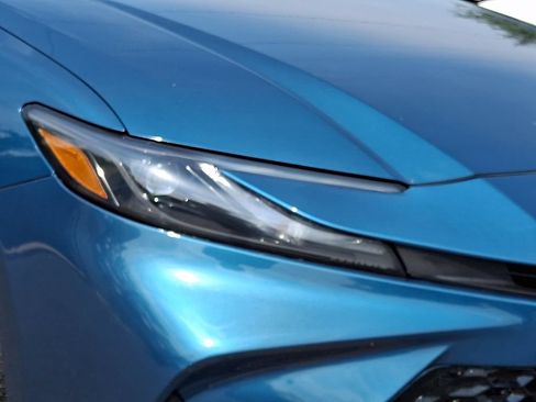 Used 2025 Toyota Camry LE FWD image 9