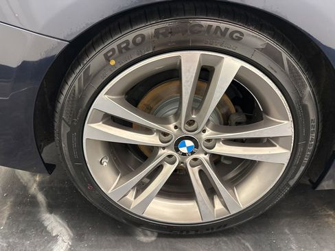 Used 2017 BMW 330i xDrive Wagon AWD/4WD image 30