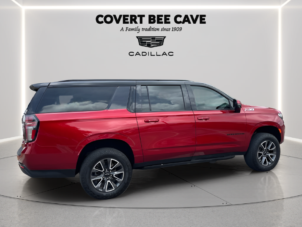 Used 2024 Chevrolet Suburban Z71 w/ Luxury Package AWD/4WD image 10
