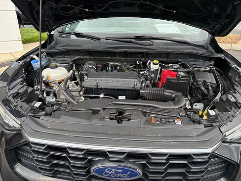 Used 2024 Ford Escape ST-Line AWD/4WD image 6