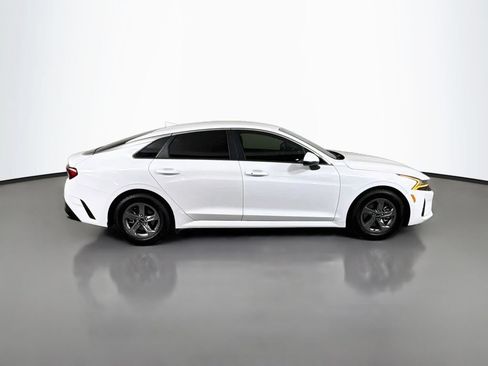 Used 2023 Kia K5 LXS FWD image 4