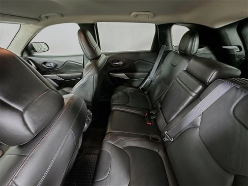 Used 2018 Jeep Cherokee Trailhawk w/ Quick Order Package 27L image 5