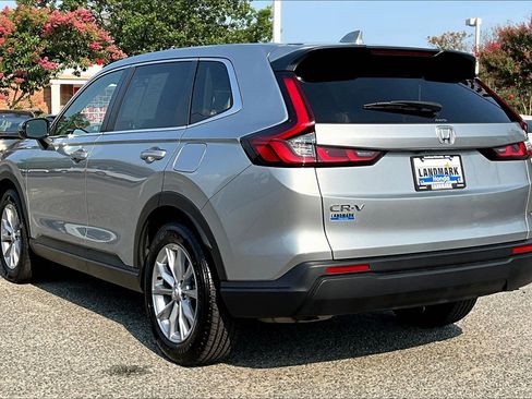 Used 2023 Honda CR-V EX image 12