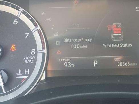 Used 2022 Toyota Highlander XLE AWD/4WD image 26