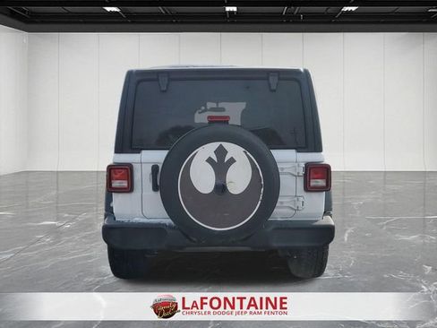 Used 2021 Jeep Wrangler Unlimited Sport image 5